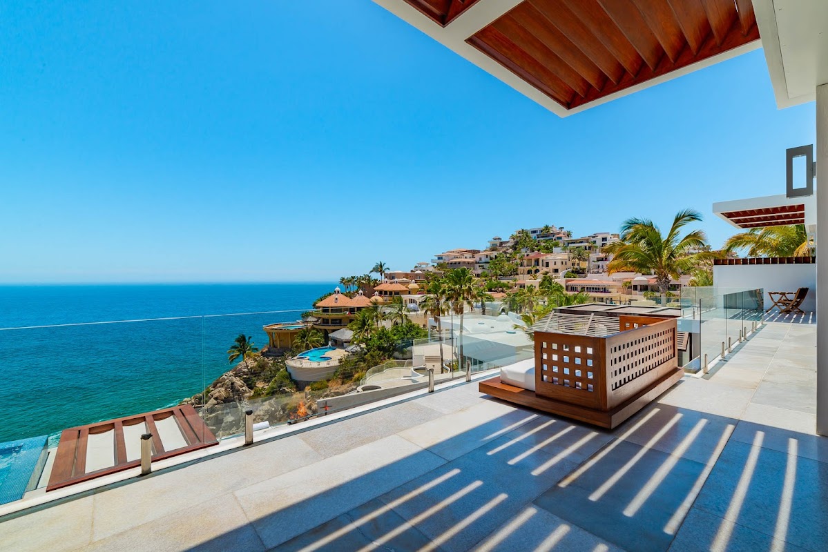 Mantea Casa Cabo — Services in Los Cabos Tourist Corridor, Los Cabos