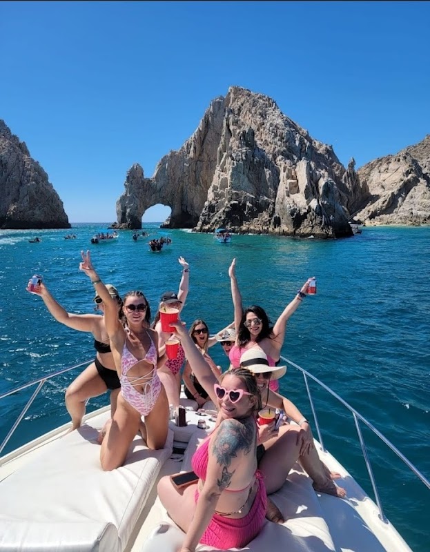 Cabo Boat Adventures — Tourist Attraction in Los Cabos Corridor Mexico, Los Cabos