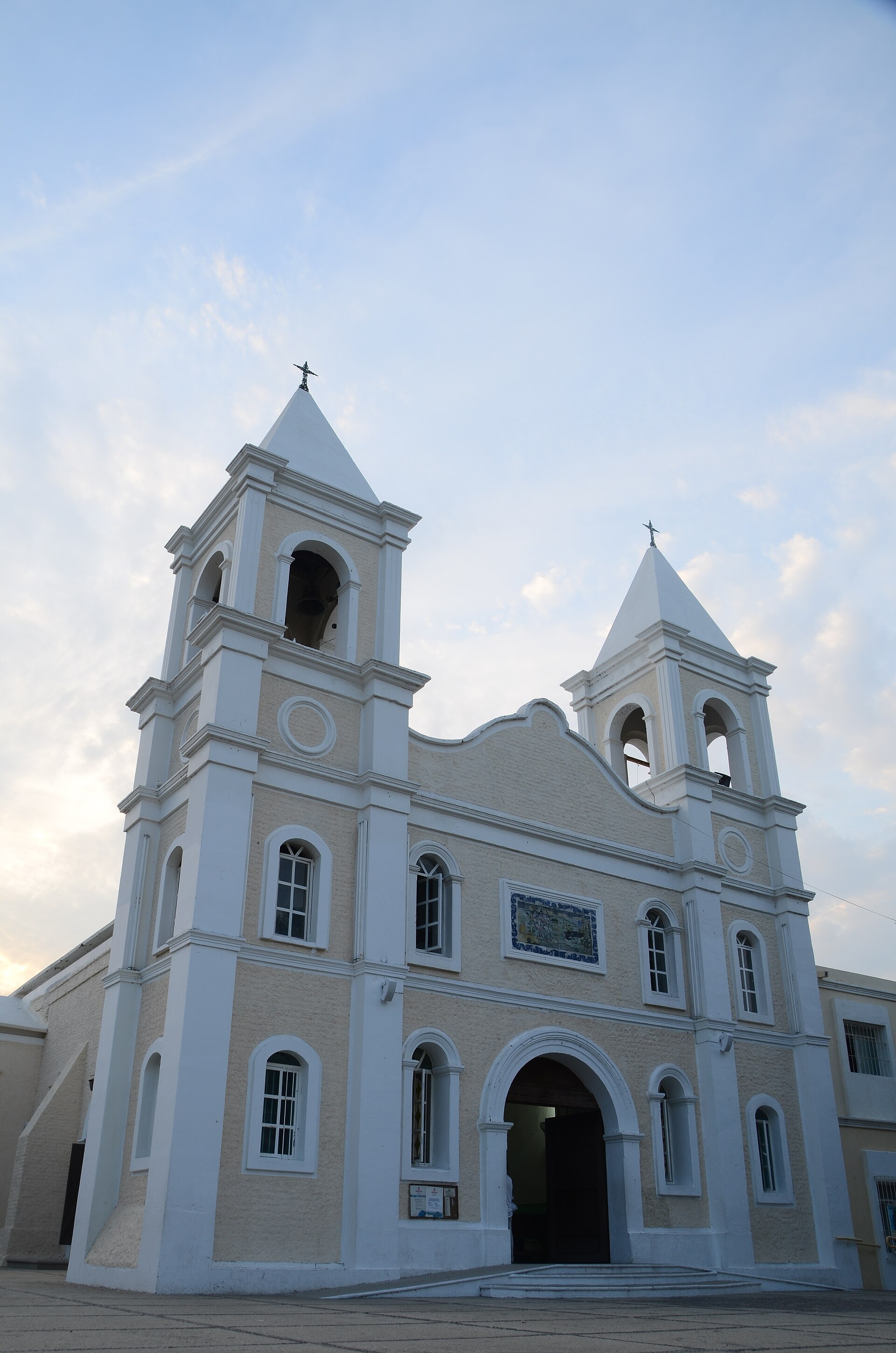 The mission church and plaza in San Jose del Cabo